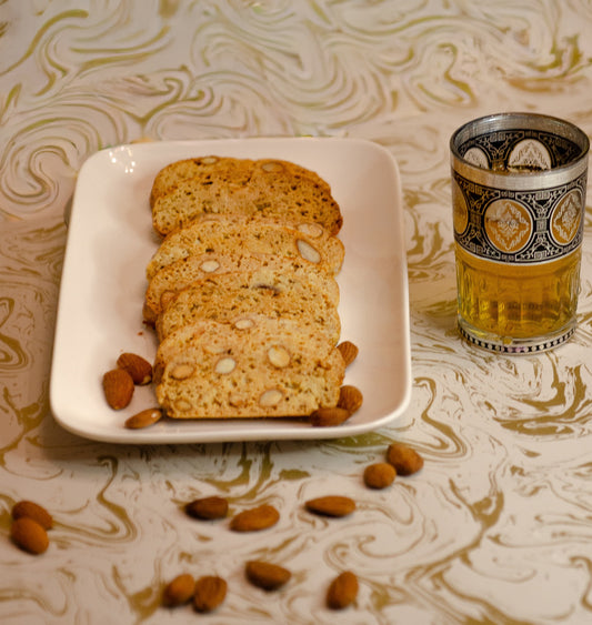 Feqqas aux amandes & graines de sésame — فقاص باللوز والزنجلان