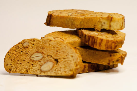 Feqqas aux amandes & graines de sésame — فقاص باللوز والزنجلان